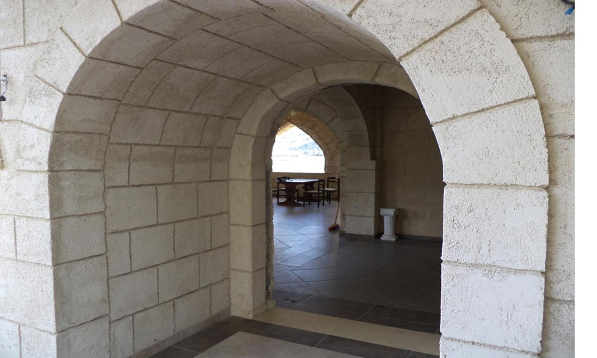 Castle Hotel Himare Esterno foto