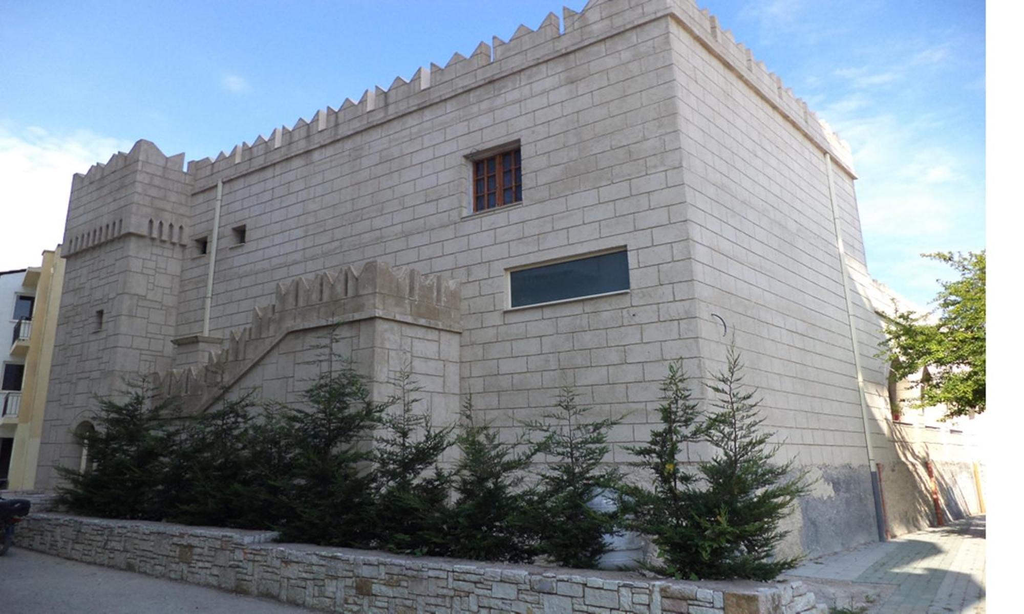 Castle Hotel Himare Esterno foto