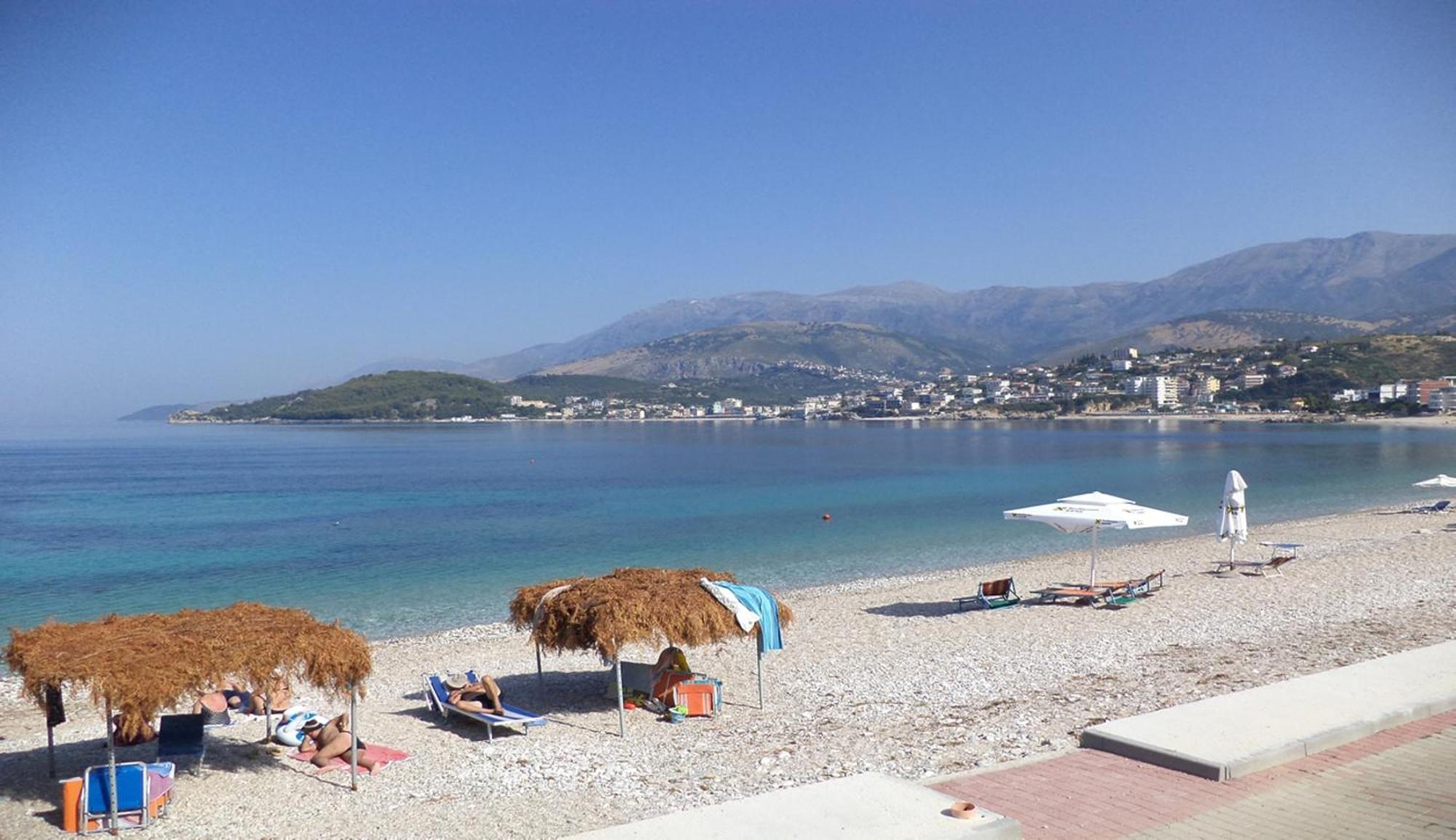 Castle Hotel Himare Esterno foto